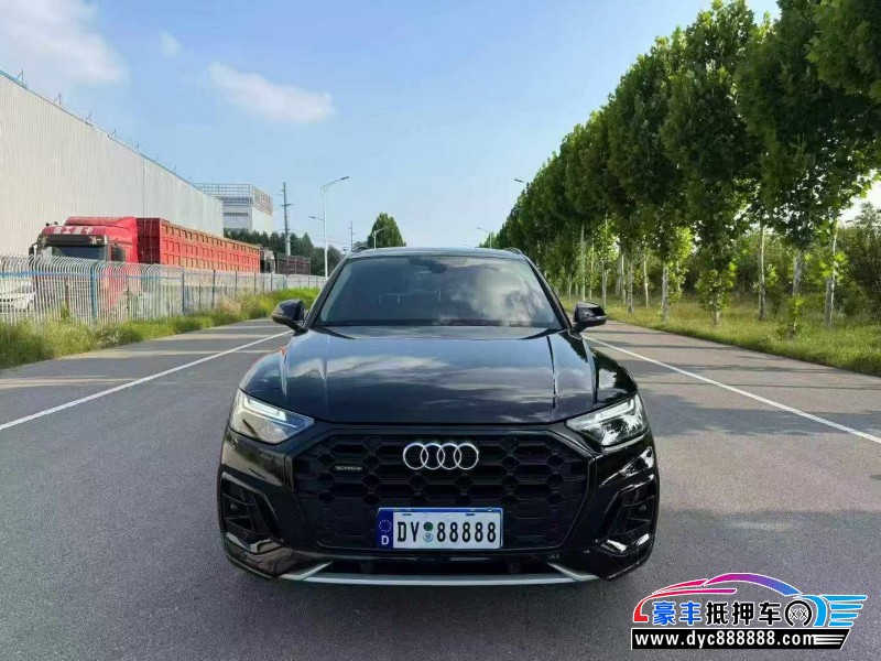 22年奥迪Q5轿车抵押车出售