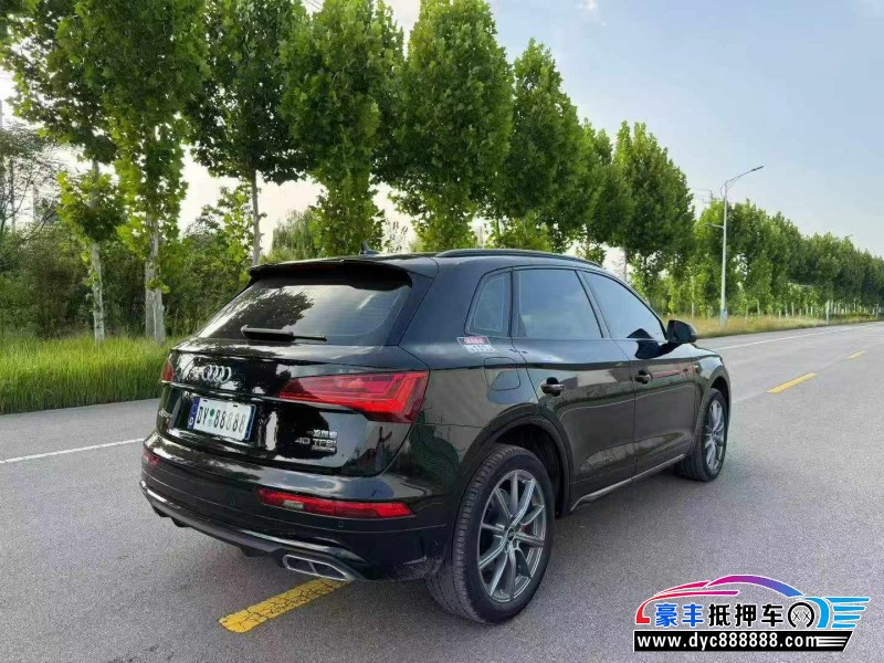 22年奥迪Q5轿车抵押车出售