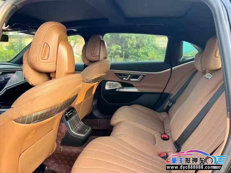 24年奔驰E轿车抵押车出售