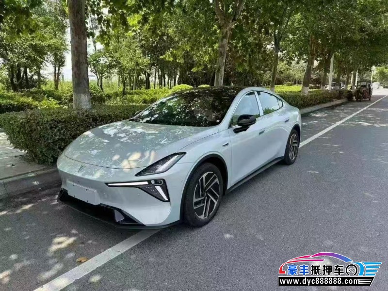 26年长安深蓝L07轿车抵押车出售