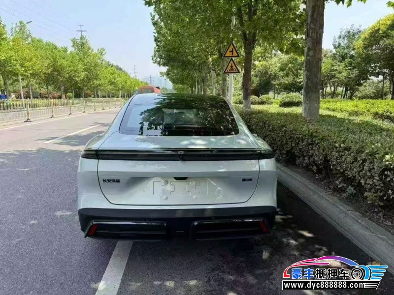 26年长安深蓝L07轿车抵押车出售