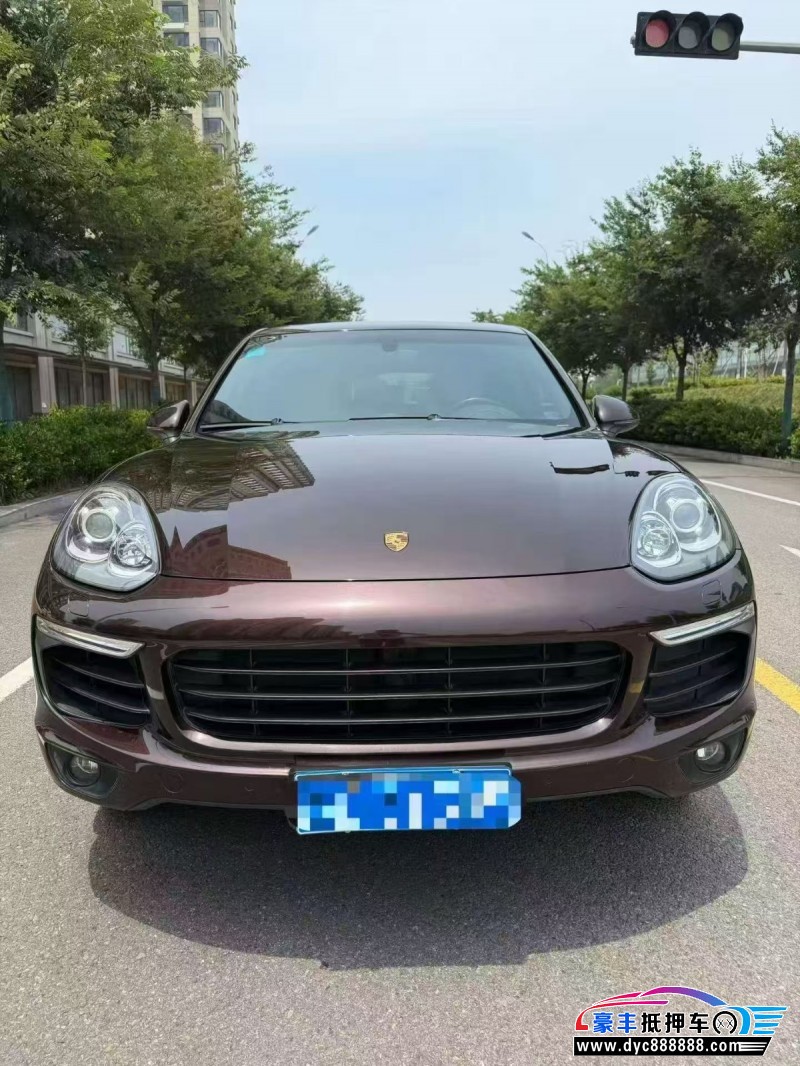 16年保时捷卡宴轿车抵押车出售