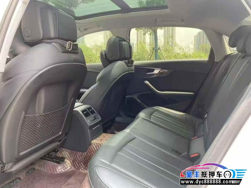 22年奥迪A4L轿车抵押车出售