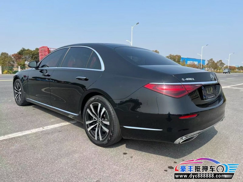 23年奔驰S轿车抵押车出售
