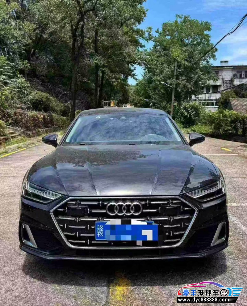 抵押车出售23年奥迪A7轿车