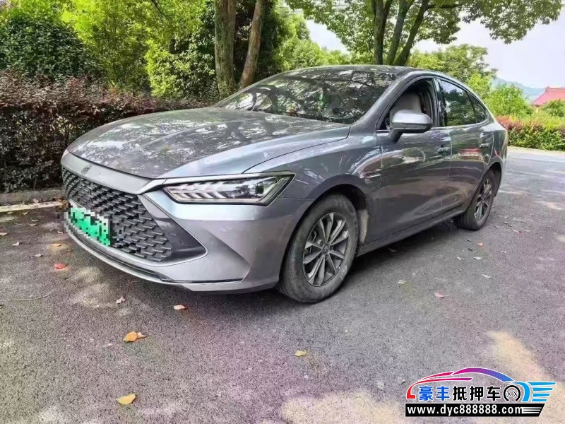 24年比亚迪秦轿车抵押车出售