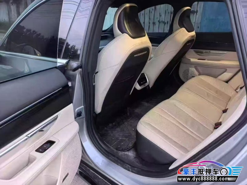 22年小鹏P7轿车抵押车出售