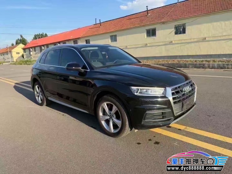 20年奥迪Q5轿车抵押车出售