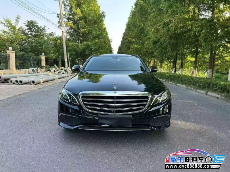 20年奔驰E轿车抵押车出售