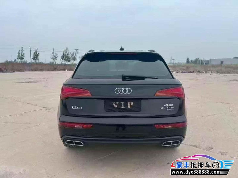 24年奥迪Q5轿车抵押车出售