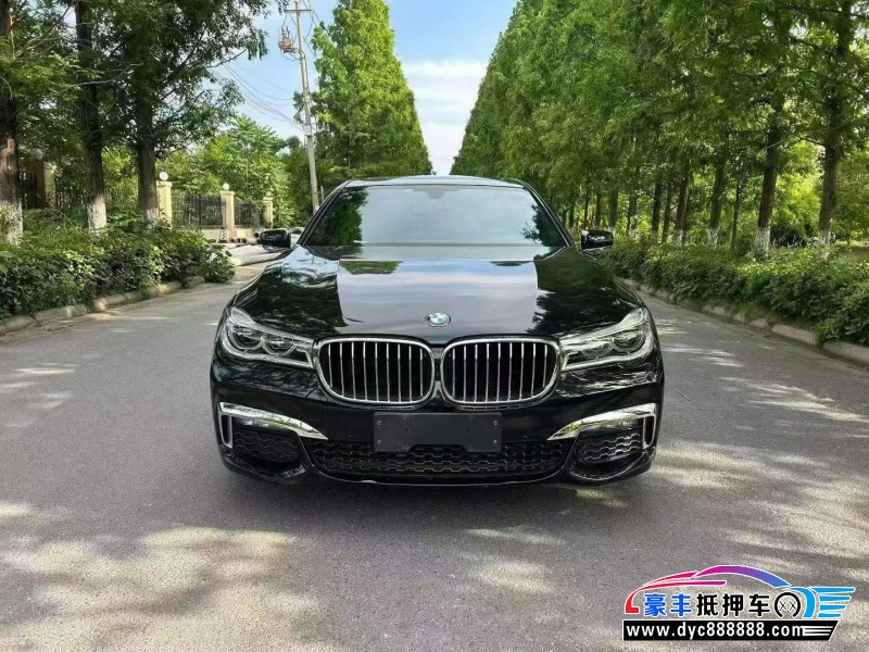 19年宝马7系轿车抵押车出售