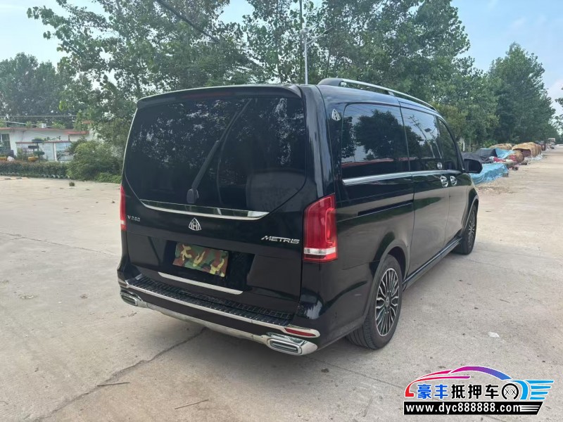 18年奔驰V轿车抵押车出售