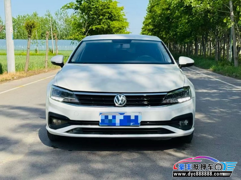 22年大众凌渡轿车抵押车出售