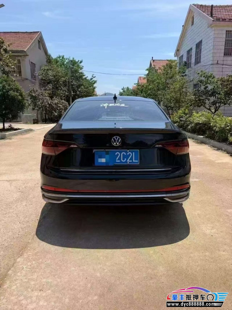 25年大众速腾轿车抵押车出售