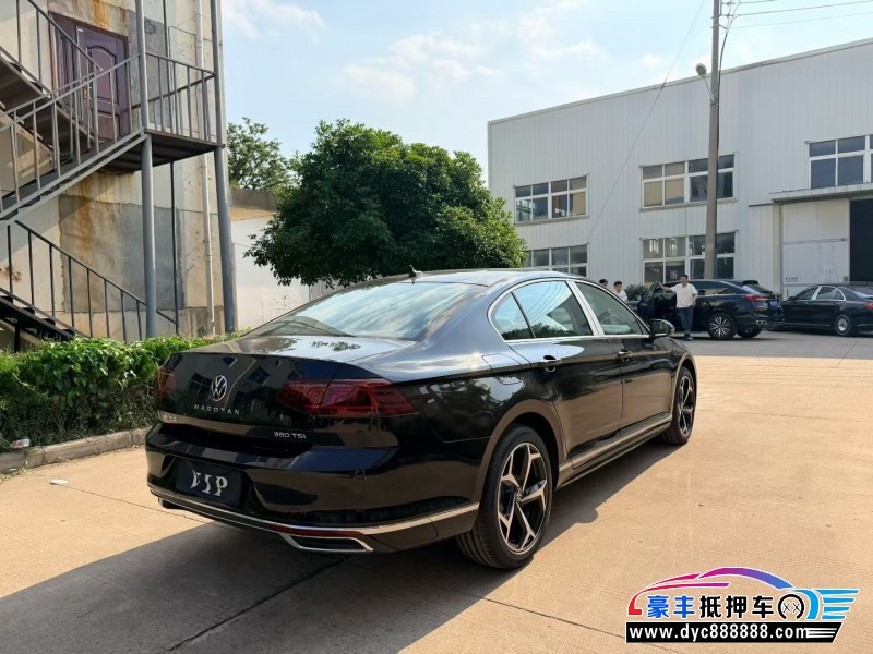 26年大众迈腾轿车抵押车出售