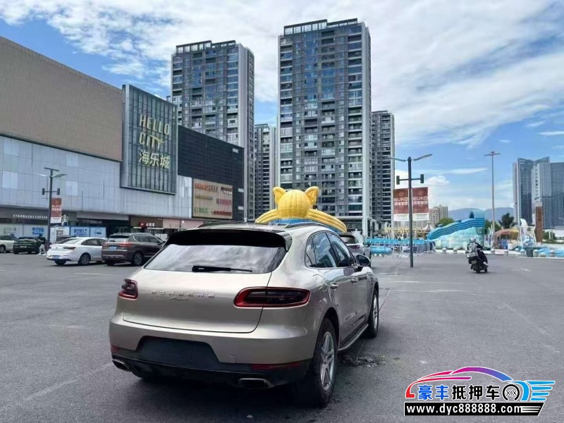 17年保时捷Macan迈凯轿车抵押车出售