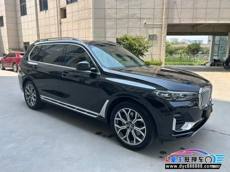 21年宝马X7轿车抵押车出售