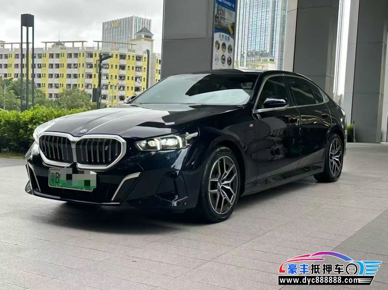25年宝马i5轿车抵押车出售