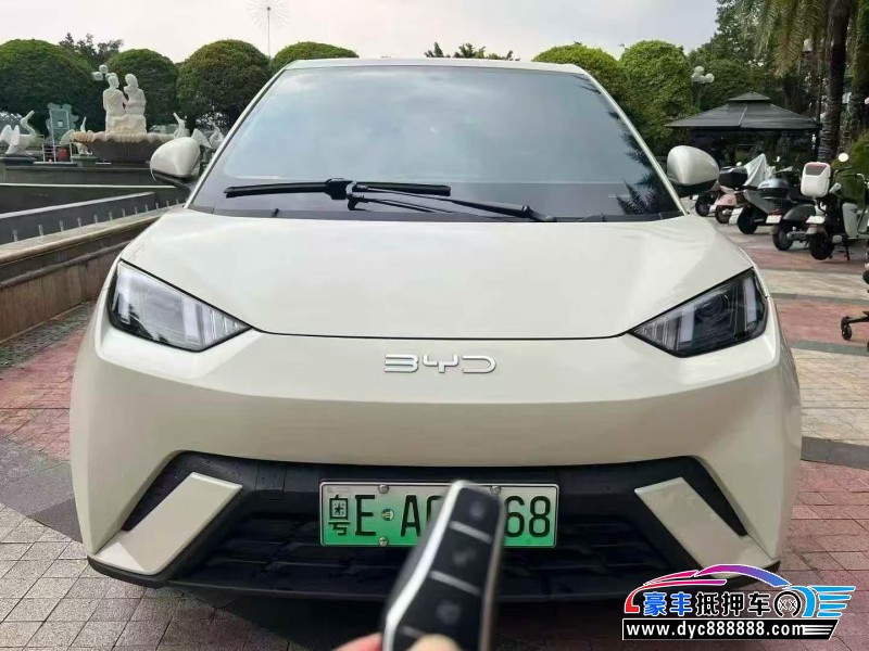 抵押车出售24年比亚迪海鸥轿车
