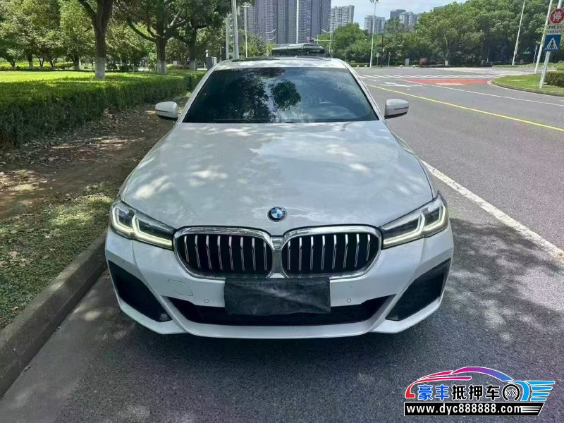 21年宝马5系轿车抵押车出售