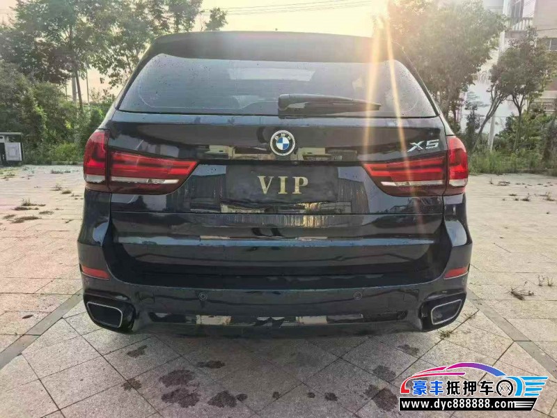 17年宝马X5轿车抵押车出售