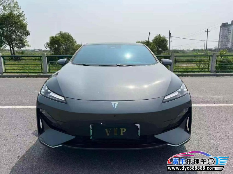 抵押车出售24年长安深蓝SL03轿车