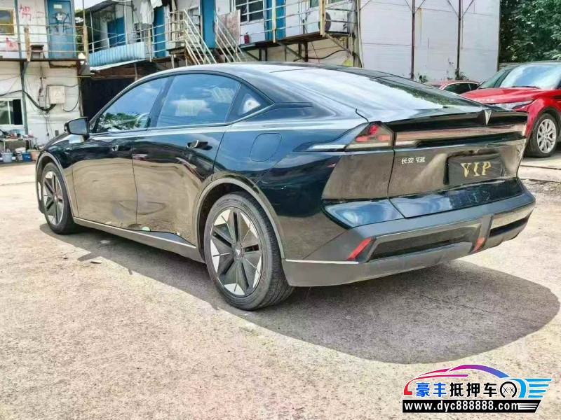 23年长安深蓝SL03轿车抵押车出售