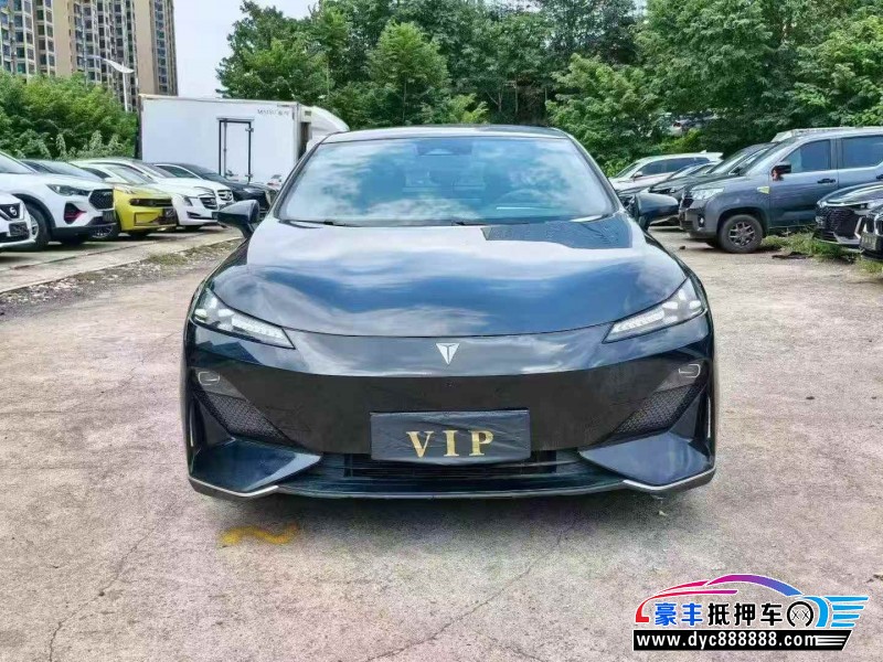 抵押车出售23年长安深蓝SL03轿车