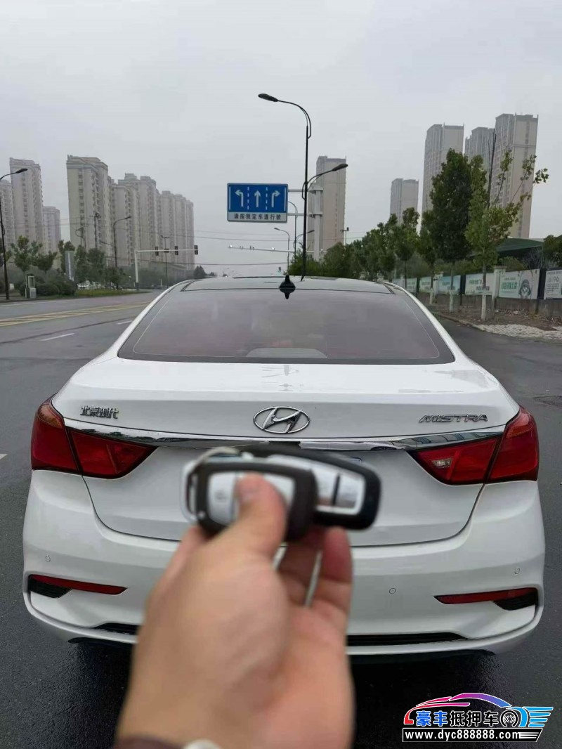 18年现代名图轿车抵押车出售