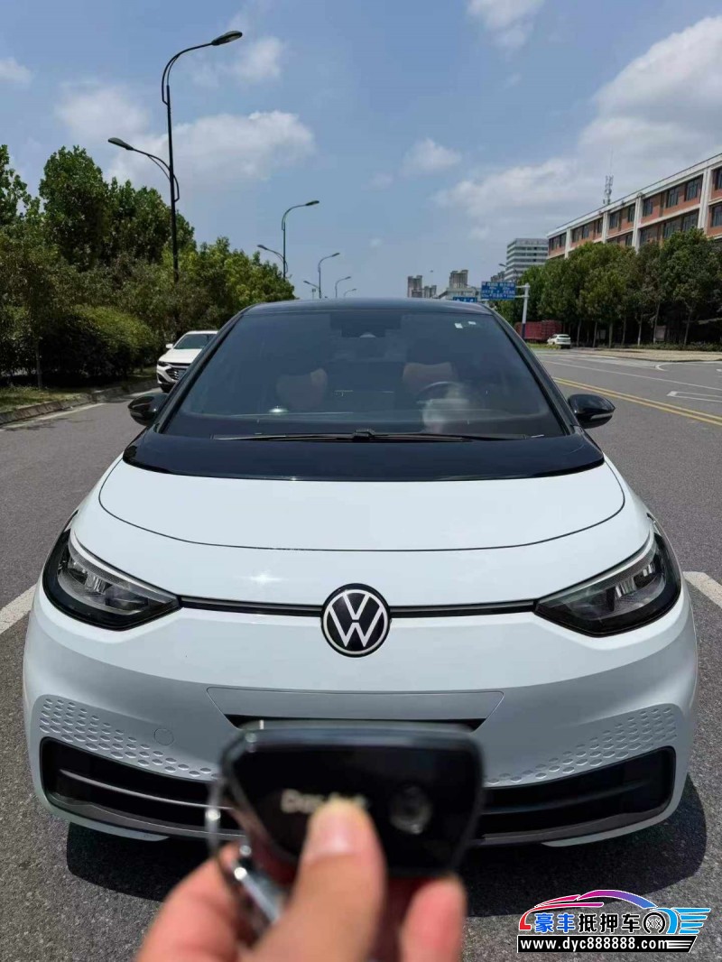 抵押车出售23年大众ID3轿车