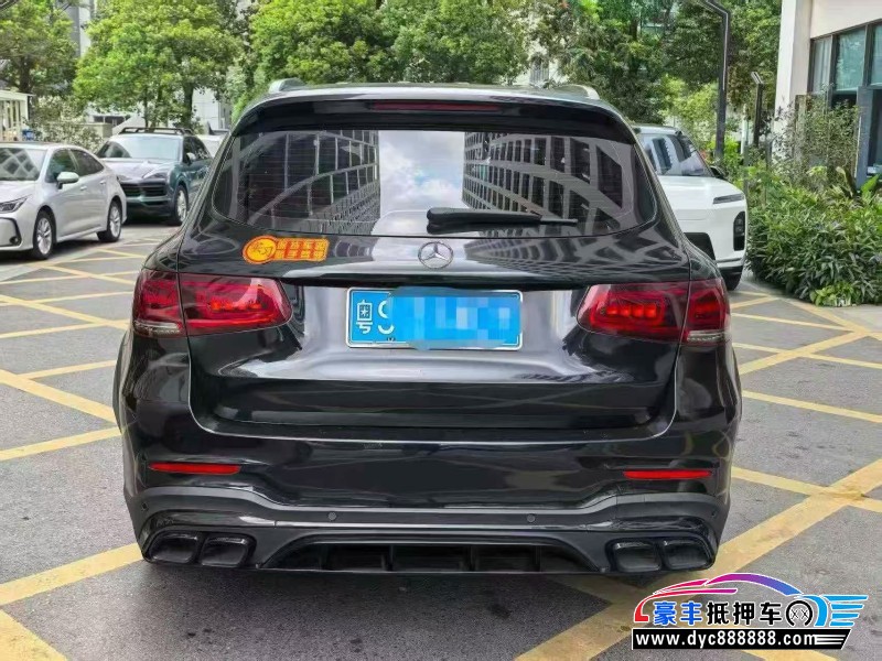 20年奔驰GLC轿车抵押车出售