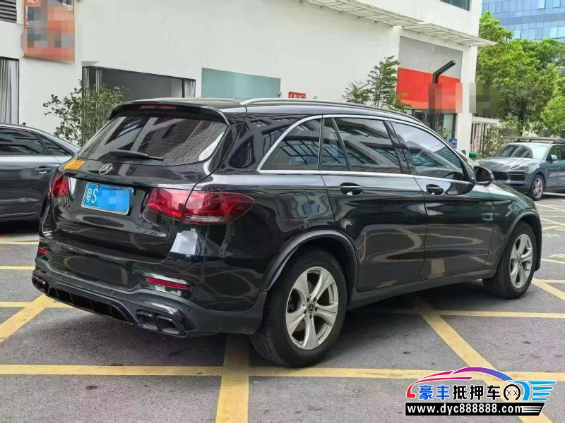 20年奔驰GLC轿车抵押车出售