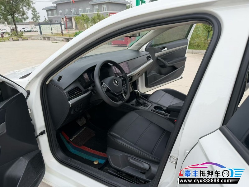 21年大众朗逸轿车抵押车出售