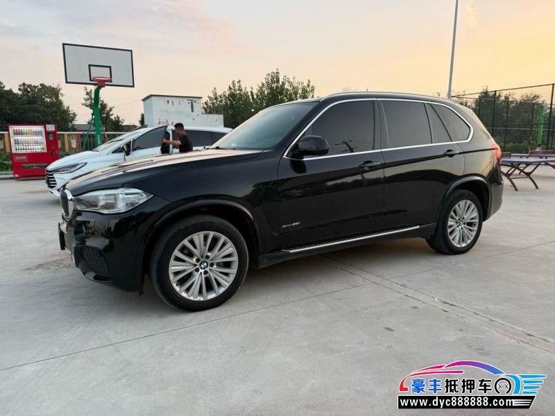 17年宝马X5SUV抵押车出售