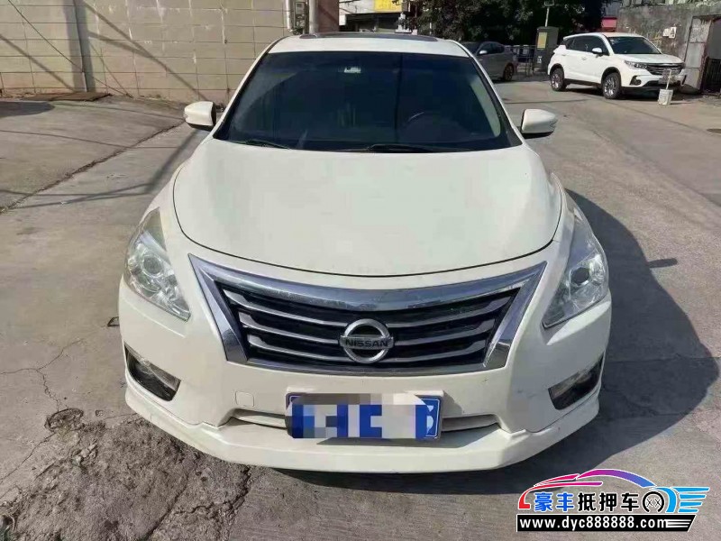 抵押车出售16年日产天籁轿车
