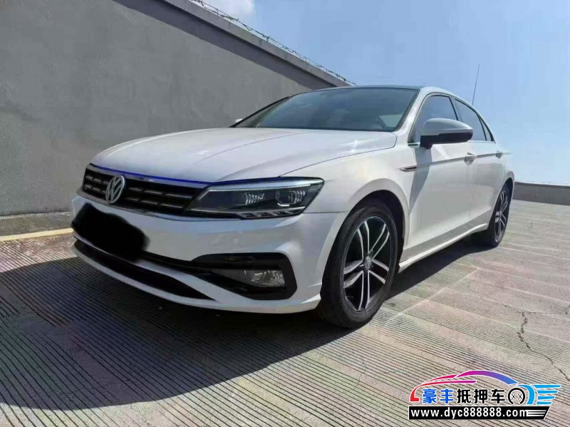 20年大众凌渡轿车抵押车出售