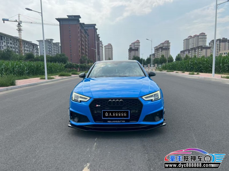19年奥迪A4L轿车抵押车出售