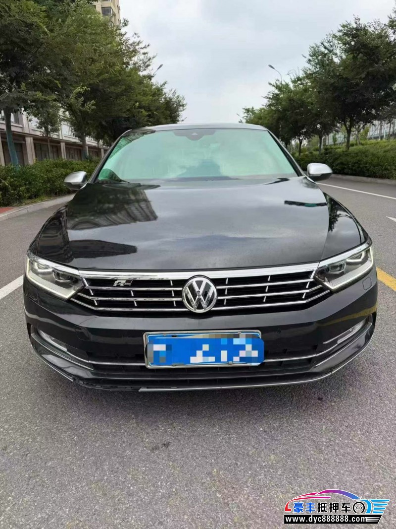 17年大众迈腾轿车抵押车出售