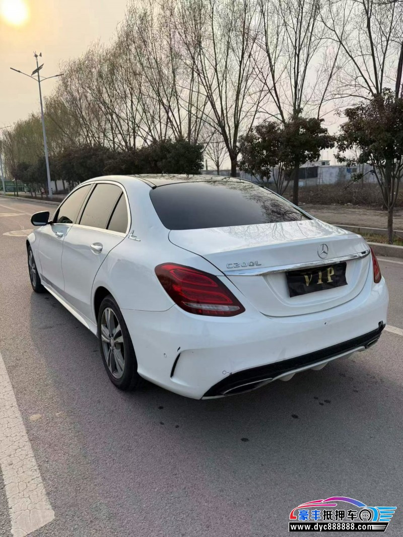 17年奔驰C轿车抵押车出售