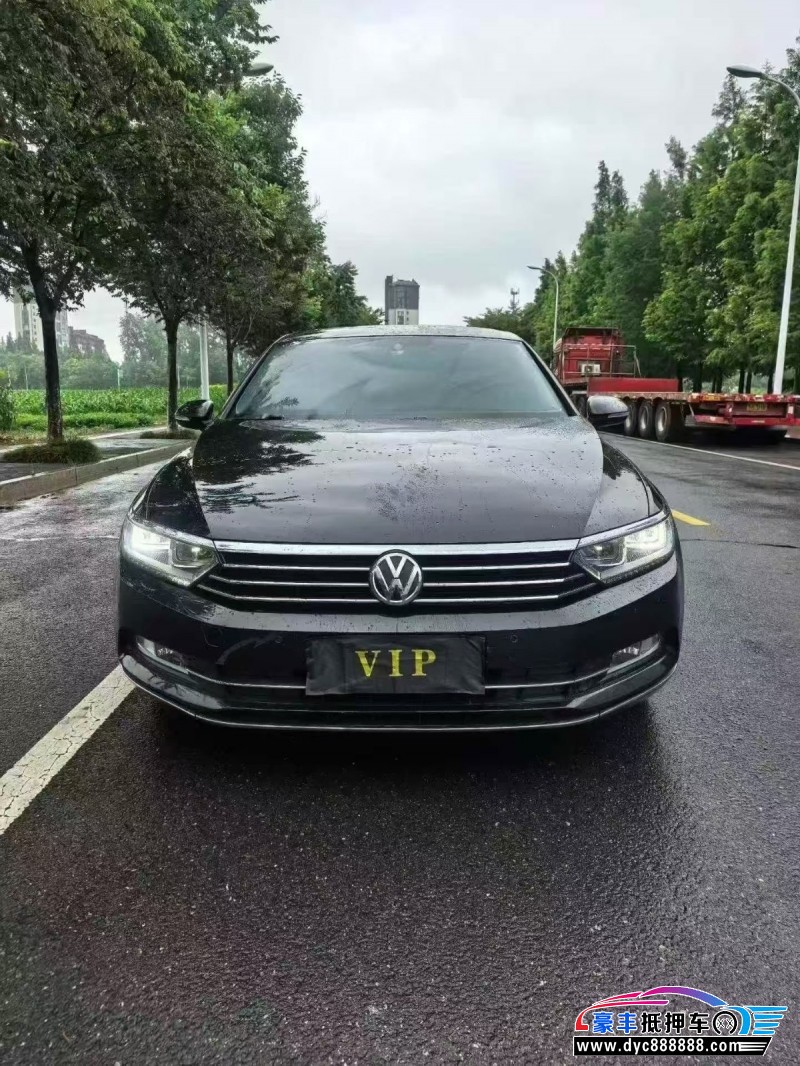 19年大众迈腾轿车抵押车出售