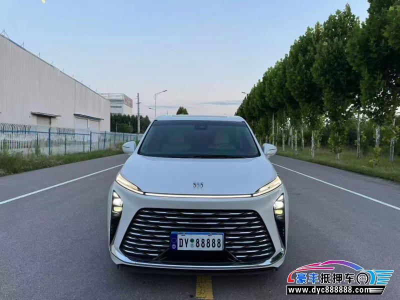 25年别克GL8轿车抵押车出售