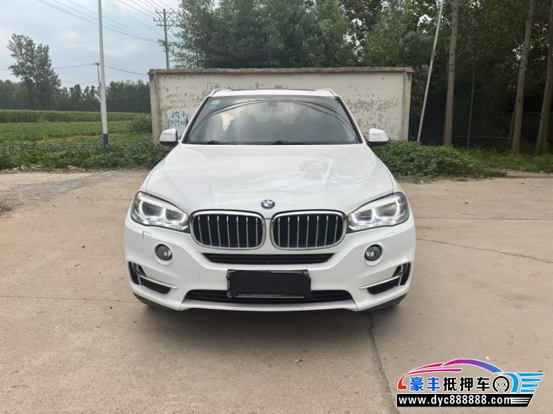 抵押车出售18年宝马X5轿车