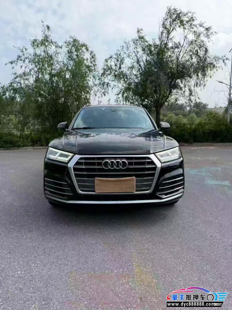 20年奥迪Q5轿车抵押车出售