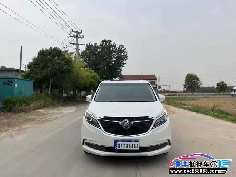 抵押车出售19年别克GL8轿车