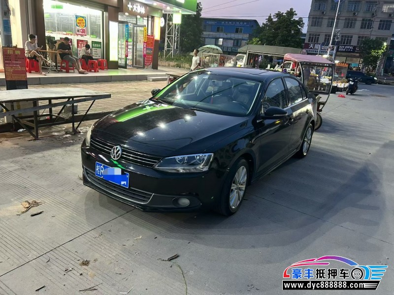 抵押车出售15年大众速腾轿车