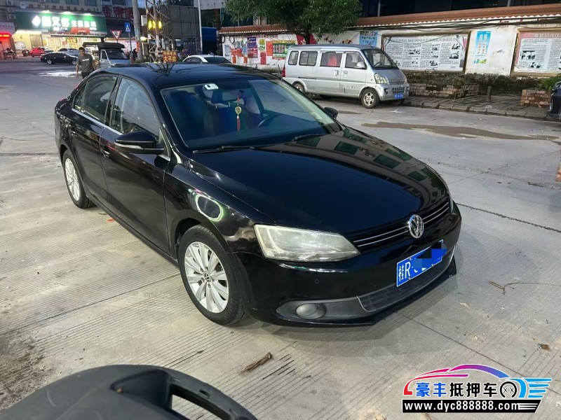 15年大众速腾轿车抵押车出售