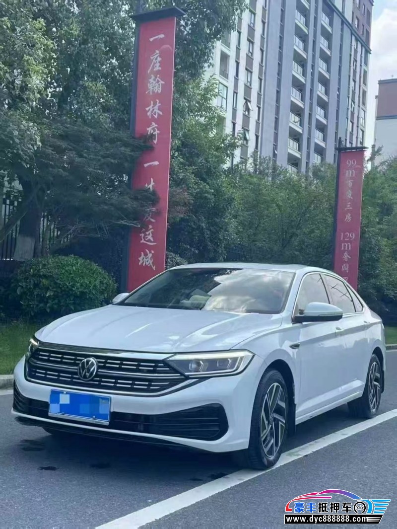 25年大众速腾轿车抵押车出售
