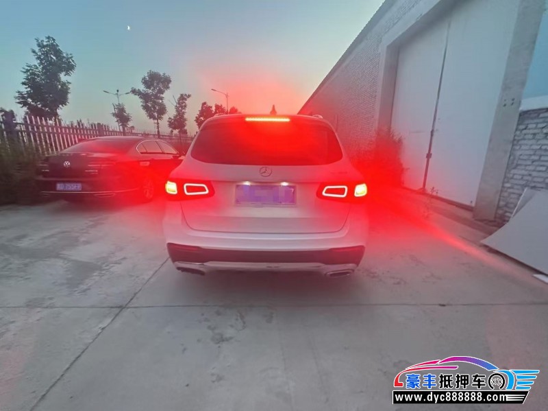 21年奔驰GLC轿车抵押车出售