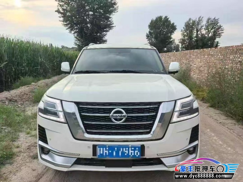 抵押车出售19年日产途乐轿车