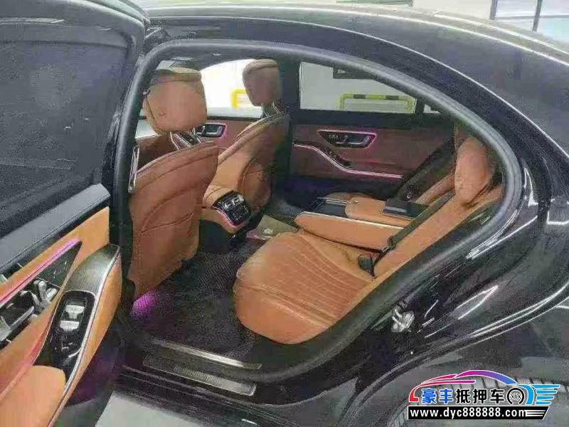 21年奔驰S轿车抵押车出售